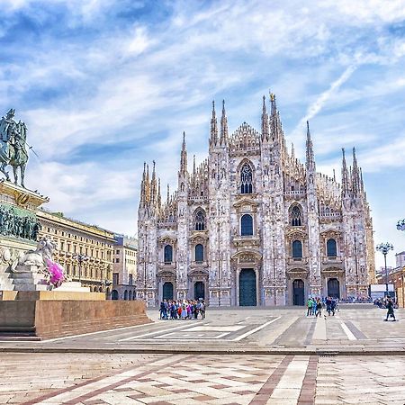 Urban District Apartments - Milan Old Town Central 2 Br Bagian luar foto