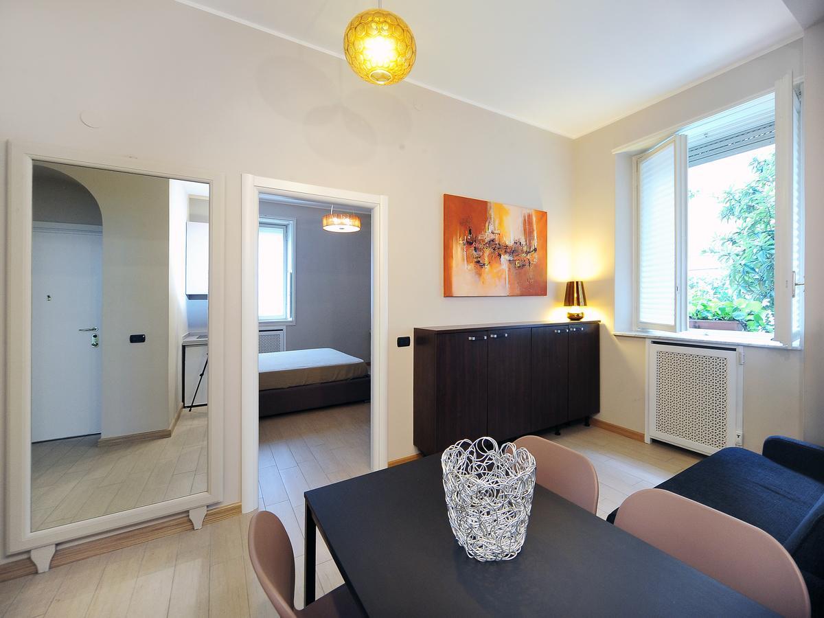 Urban District Apartments - Milan Old Town Central 2 Br Bagian luar foto