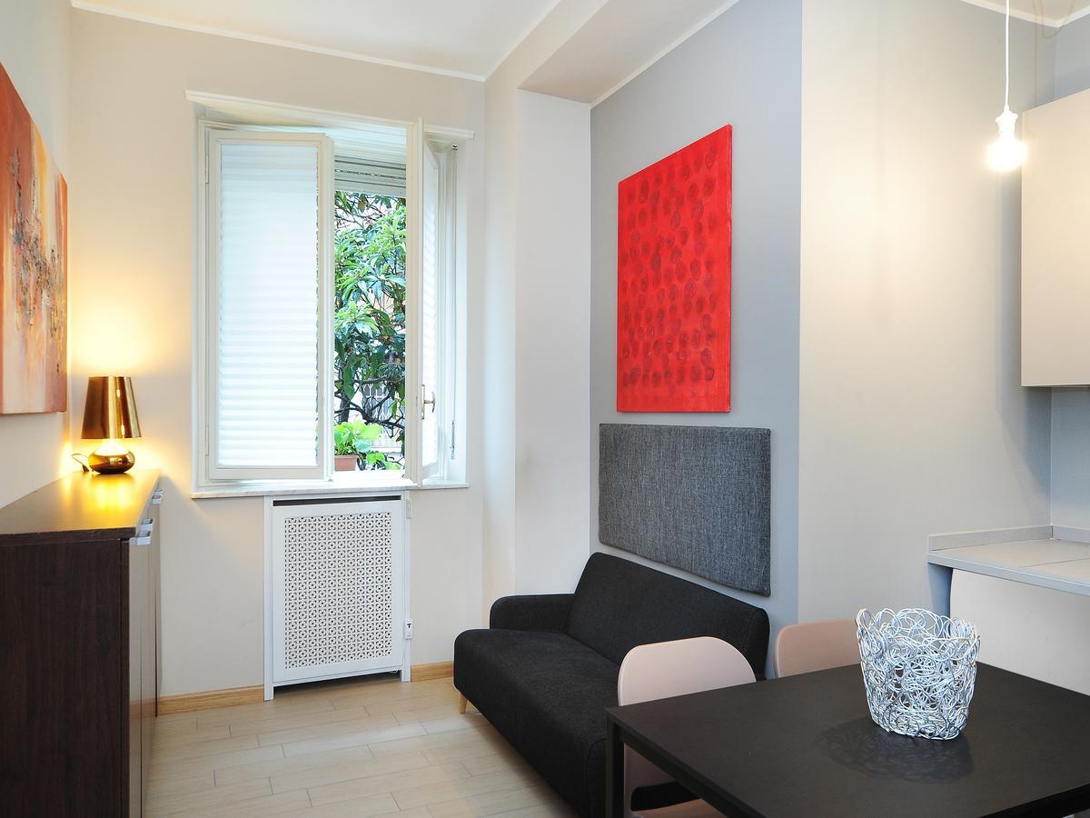 Urban District Apartments - Milan Old Town Central 2 Br Bagian luar foto