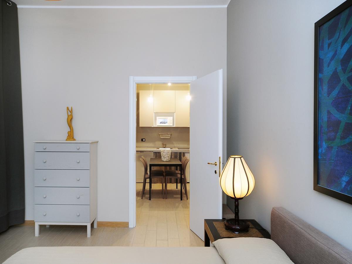Urban District Apartments - Milan Old Town Central 2 Br Bagian luar foto